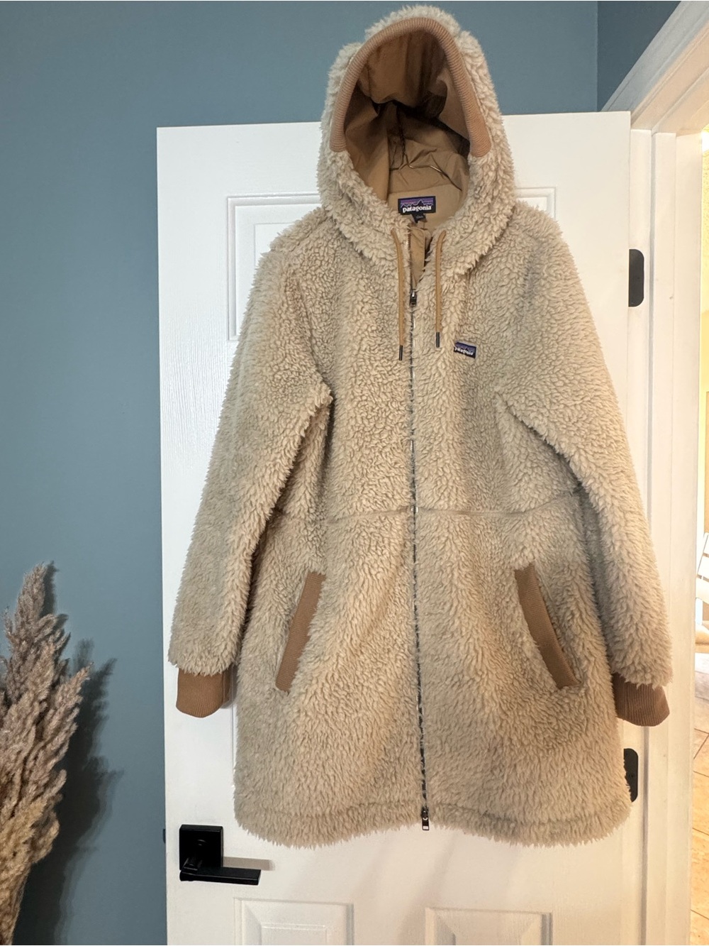 Patagonia Cream Sherpa Hooded Zip Coat with Tan Trim